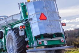 samson-spreaders-narrow-box-sp-carousel-3-scaled-e1719238665893-qq4vbjdntu9rb3n59vnozglgirqpvm37u65qh7e0xs